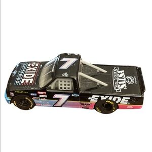 Racing Champions 7 Exide Batteries nascar driver 1:64 truck